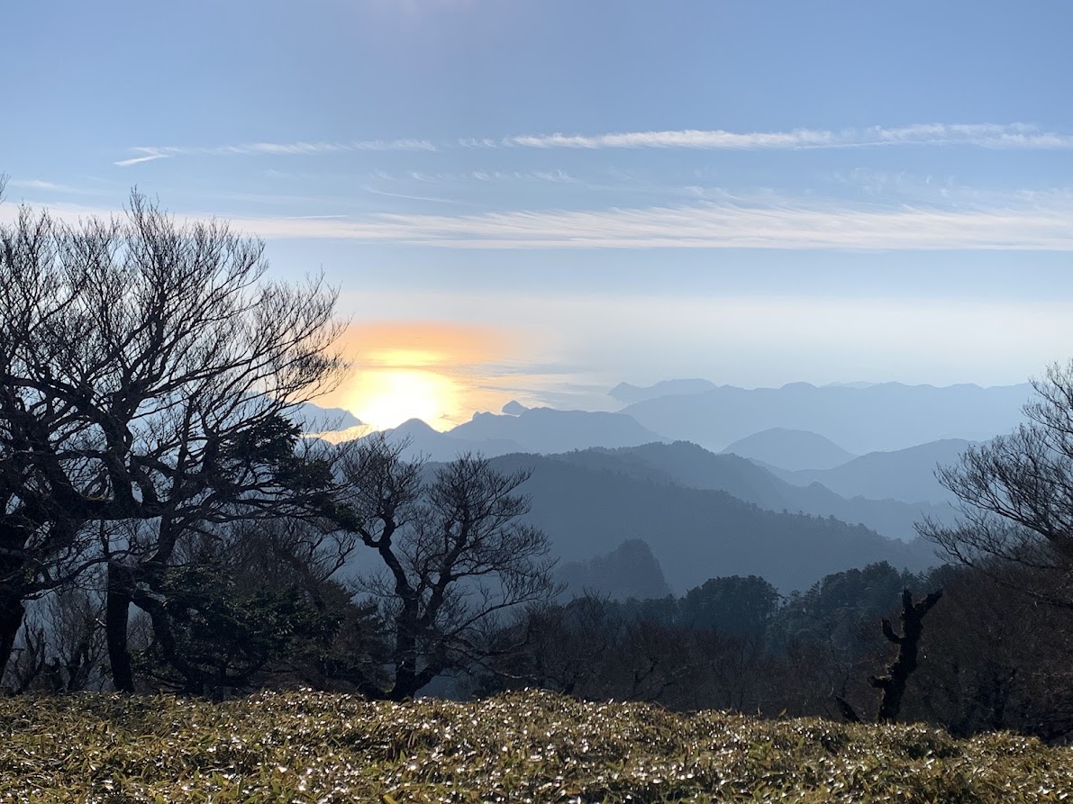 大台ヶ原からの熊野灘の朝日の写真